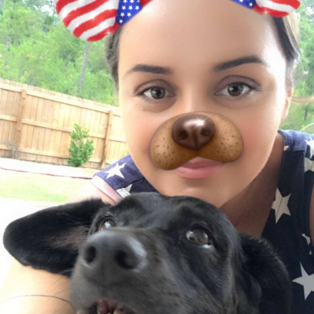 Meet your Posher, Cassandra